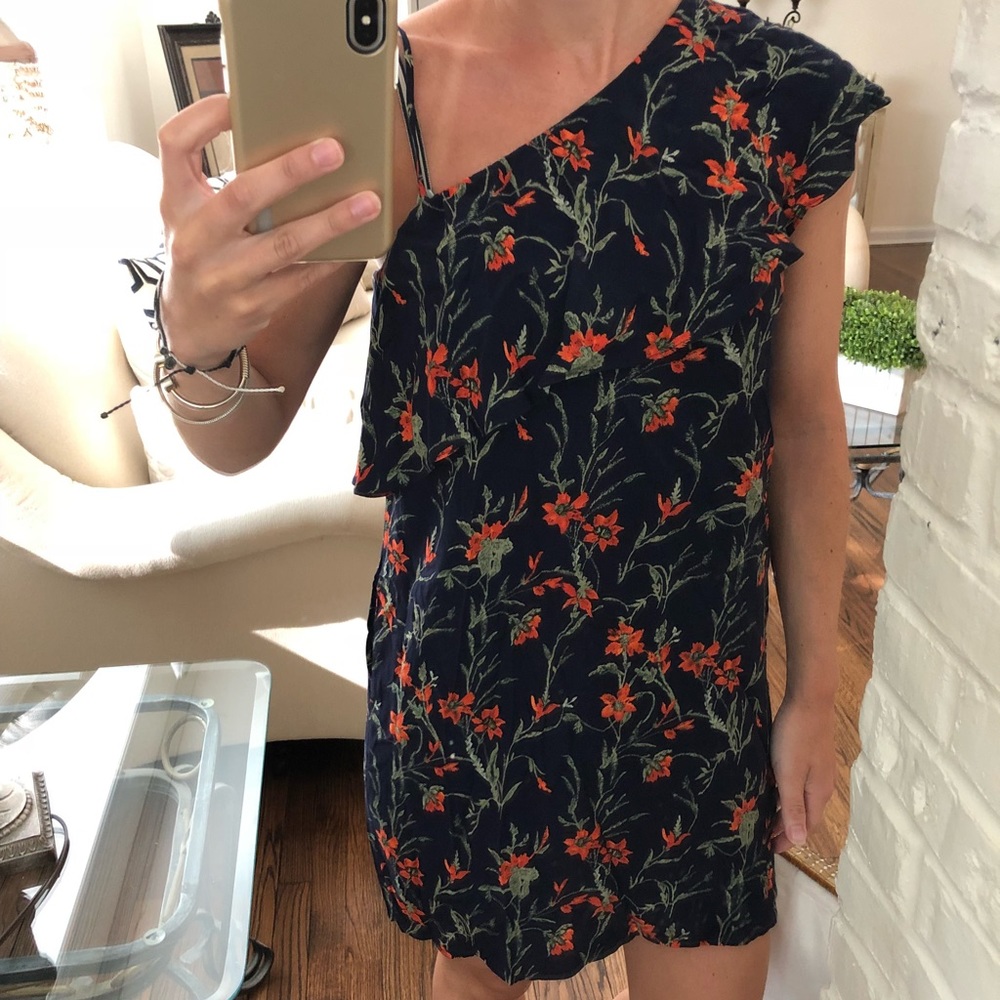 One shouldered heartloom dress